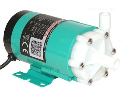 Rotek WPMP-BA010-016-03 Magnet pumpe 16l/m - Løftehøjde 2,7m - 230V